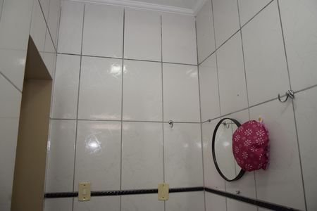 Casa para alugar com 100m², 3 quartos e 2 vagasBanheiro da Suíte