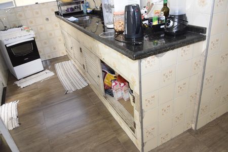 Casa para alugar com 100m², 3 quartos e 2 vagasCozinha