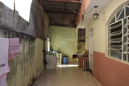 Casa para alugar com 100m², 3 quartos e 2 vagasQuintal