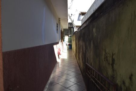 Casa para alugar com 100m², 3 quartos e 2 vagasCorredor 2
