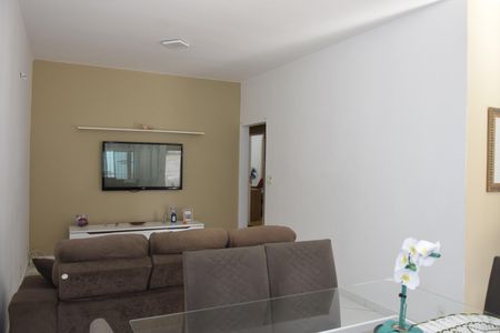 Sala de casa para alugar com 3 quartos, 100m² em Jardim Capao Redondo, Embu das Artes