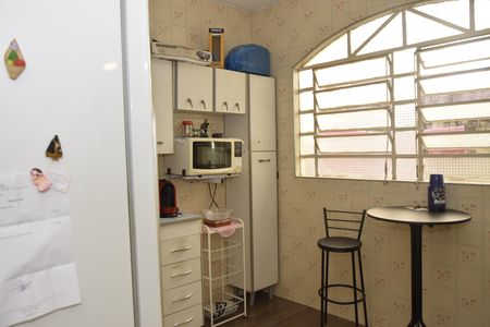 Casa para alugar com 100m², 3 quartos e 2 vagasCozinha