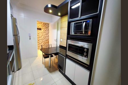 Apartamento para alugar com 199m², 4 quartos e 1 vagaCozinha