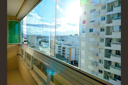 Apartamento para alugar com 199m², 4 quartos e 1 vagaVaranda
