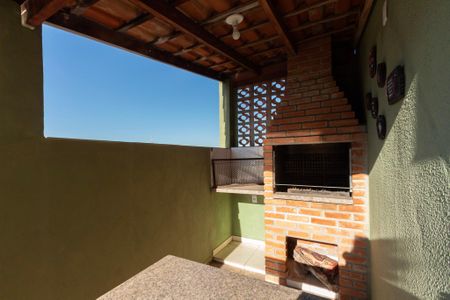 Apartamento para alugar com 92m², 2 quartos e 1 vaga