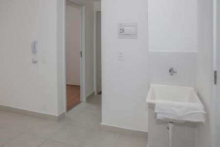 Apartamento para alugar com 44m², 2 quartos e sem vaga Apartamento para alugar com 44m², 2 quartos e sem vagaSala e Cozinha