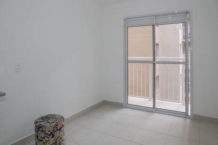 Apartamento para alugar com 44m², 2 quartos e sem vaga Apartamento para alugar com 44m², 2 quartos e sem vagaSala e Cozinha