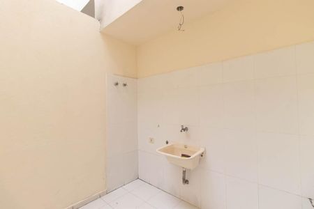 Casa de condomínio à venda com 80m², 3 quartos e 1 vaga Casa de condomínio à venda com 80m², 3 quartos e 1 vagaÁrea de Serviço