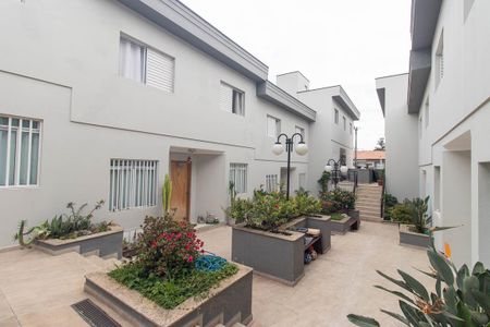 Casa de condomínio à venda com 80m², 3 quartos e 1 vaga Casa de condomínio à venda com 80m², 3 quartos e 1 vagaEntrada
