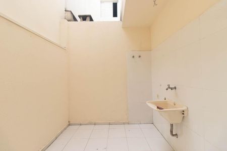 Casa de condomínio à venda com 80m², 3 quartos e 1 vaga Casa de condomínio à venda com 80m², 3 quartos e 1 vagaÁrea de Serviço