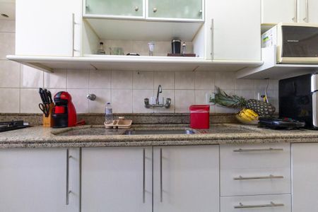 Apartamento à venda com 74m², 2 quartos e 1 vaga Apartamento à venda com 74m², 2 quartos e 1 vagaCozinha