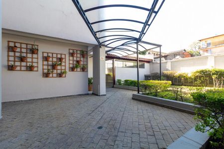 Apartamento à venda com 74m², 2 quartos e 1 vaga Apartamento à venda com 74m², 2 quartos e 1 vagaÁrea comum