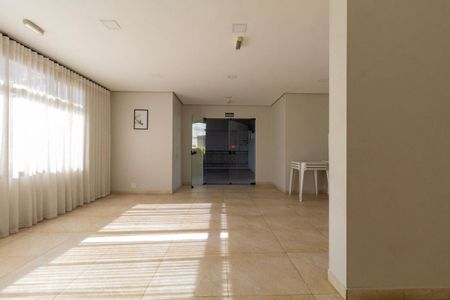 Apartamento à venda com 74m², 2 quartos e 1 vaga Apartamento à venda com 74m², 2 quartos e 1 vagaÁrea comum - Salão de festas