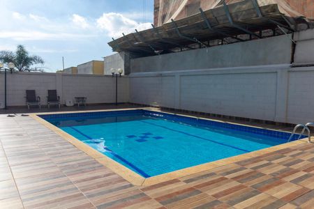 Apartamento à venda com 74m², 2 quartos e 1 vaga Apartamento à venda com 74m², 2 quartos e 1 vagaÁrea comum - Piscina