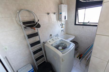 Apartamento à venda com 74m², 2 quartos e 1 vaga Apartamento à venda com 74m², 2 quartos e 1 vagaÁrea de Serviço