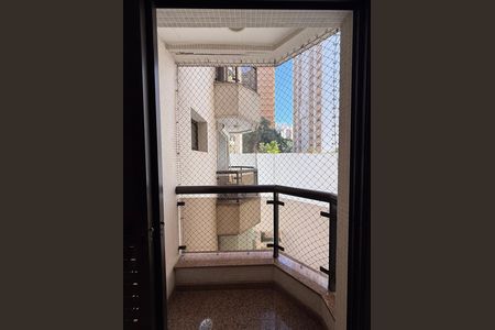 Apartamento à venda com 197m², 4 quartos e 3 vagas