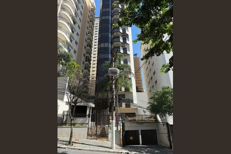 Apartamento à venda com 197m², 4 quartos e 3 vagas