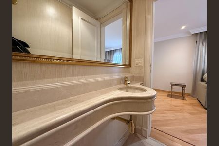 Apartamento à venda com 197m², 4 quartos e 3 vagas