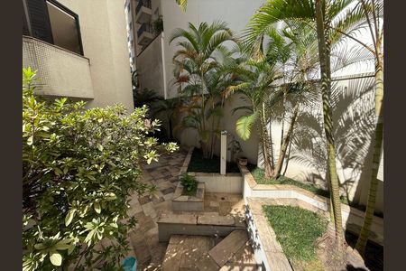 Apartamento à venda com 197m², 4 quartos e 3 vagas