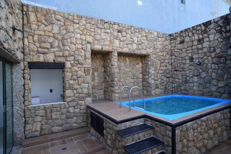 Apartamento para alugar com 220m², 3 quartos e 3 vagasPiscina