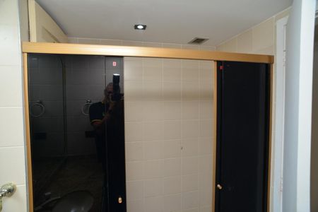 Apartamento para alugar com 220m², 3 quartos e 3 vagasBanheiro Social