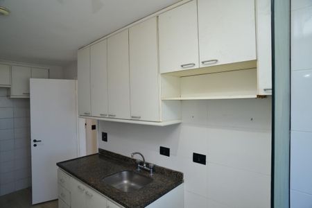 Apartamento para alugar com 220m², 3 quartos e 3 vagasCozinha