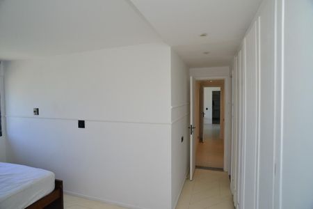 Apartamento para alugar com 220m², 3 quartos e 3 vagasSuíte