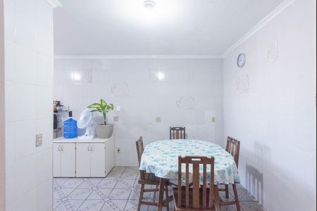 Casa à venda com 234m², 3 quartos e 5 vagas Casa à venda com 234m², 3 quartos e 5 vagasCopa