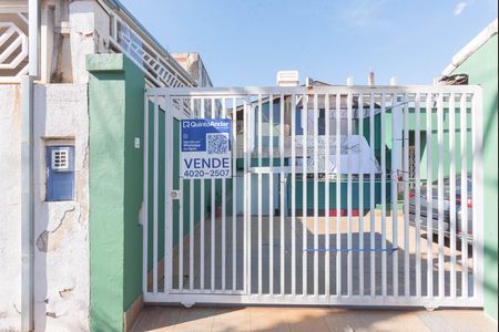 Casa à venda com 234m², 3 quartos e 5 vagas Casa à venda com 234m², 3 quartos e 5 vagasPlaquinha