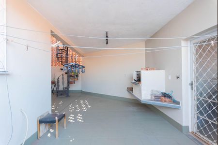 Casa à venda com 234m², 3 quartos e 5 vagas Casa à venda com 234m², 3 quartos e 5 vagasChurrasqueira