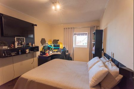 Casa à venda com 234m², 3 quartos e 5 vagas Casa à venda com 234m², 3 quartos e 5 vagasQuarto 1
