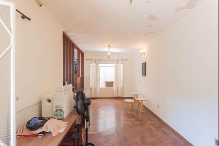 Casa à venda com 234m², 3 quartos e 5 vagas Casa à venda com 234m², 3 quartos e 5 vagasSala 2