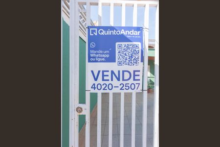 Casa à venda com 234m², 3 quartos e 5 vagas Casa à venda com 234m², 3 quartos e 5 vagasPlaquinha