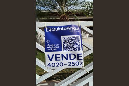 Casa à venda com 172m², 3 quartos e 2 vagasPlaca Instalada 