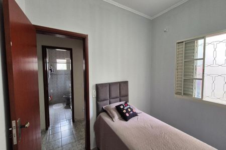 Casa à venda com 172m², 3 quartos e 2 vagasQuarto 1 