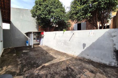Casa à venda com 172m², 3 quartos e 2 vagasQuintal 