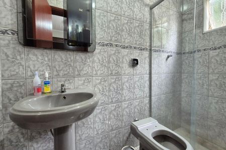 Casa à venda com 172m², 3 quartos e 2 vagasBanheiro da Suíte