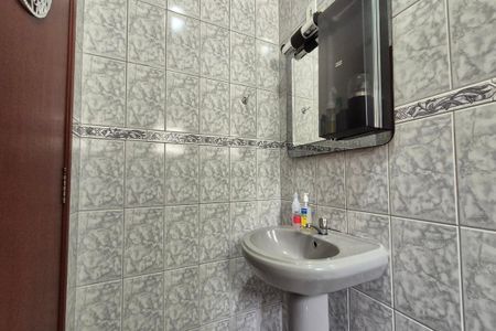 Casa à venda com 172m², 3 quartos e 2 vagasBanheiro da Suíte