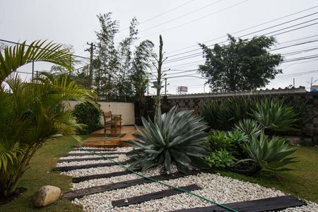 Apartamento à venda com 210m², 4 quartos e 3 vagas Apartamento à venda com 210m², 4 quartos e 3 vagasÁrea Comum