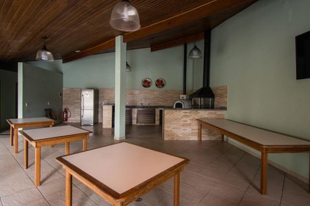 Apartamento à venda com 210m², 4 quartos e 3 vagas Apartamento à venda com 210m², 4 quartos e 3 vagasÁrea Comum
