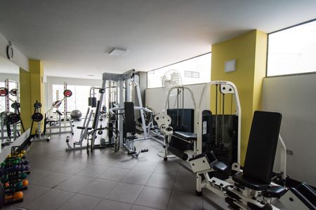 Apartamento à venda com 210m², 4 quartos e 3 vagas Apartamento à venda com 210m², 4 quartos e 3 vagasÁrea Comum