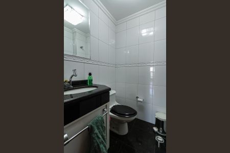 Apartamento à venda com 210m², 4 quartos e 3 vagas Apartamento à venda com 210m², 4 quartos e 3 vagasLavabo