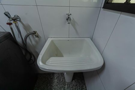 Apartamento à venda com 210m², 4 quartos e 3 vagas Apartamento à venda com 210m², 4 quartos e 3 vagasÁrea de Serviço