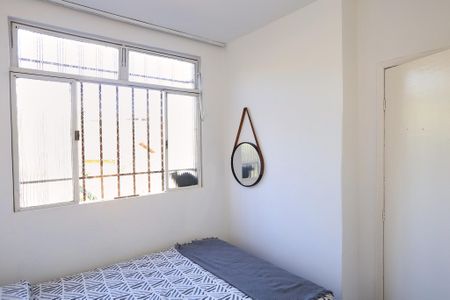Quarto de apartamento para alugar com 2 quartos, 55m² em São Cristóvão, Belo Horizonte