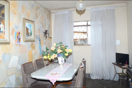 Casa à venda com 163m², 1 quarto e 1 vagaSala 1