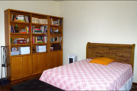 Casa à venda com 163m², 1 quarto e 1 vagaQuarto 2