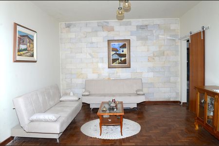 Casa à venda com 163m², 1 quarto e 1 vagaSala de estar