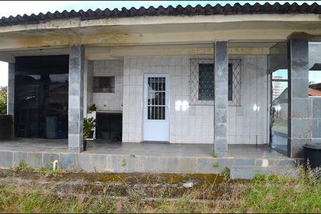 Casa à venda com 163m², 1 quarto e 1 vagaÁrea externa