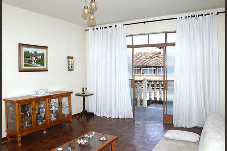 Casa à venda com 163m², 1 quarto e 1 vagaSala de estar