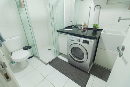 Studio para alugar com 29m², 0 quarto e sem vaga Studio para alugar com 29m², 0 quarto e sem vagaBanheiro e Área de serviço